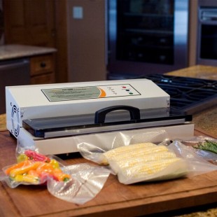 Weston 65-0101 Pro-2100 White External Vacuum Packaging Machine with 15