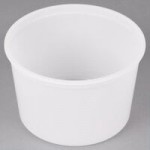 Choice Heavy-Duty 64 oz. Microwavable Translucent Heavy Weight Plastic Deli Lid - 100/Case