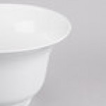 TableCraft CW3130W 3.25 Qt. White Cast Aluminum Tulip Salad Bowl