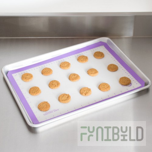 Mercer Culinary M31093PU Half Size Allergen-Free Purple Silicone Baking Mat - 11 7/8