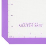 Mercer Culinary M31093PU Half Size Allergen-Free Purple Silicone Baking Mat - 11 7/8