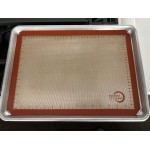 Mercer Culinary M31093PU Half Size Allergen-Free Purple Silicone Baking Mat - 11 7/8