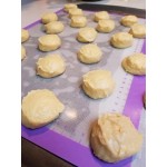 Mercer Culinary M31093PU Half Size Allergen-Free Purple Silicone Baking Mat - 11 7/8