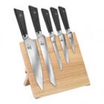Mercer Culinary 6-Piece Damascus-Style Knife Set with Magnetic Rubberwood Stand M21995 Mercer Culinary 6-Piece Damascus-Style Knife Set with Magnetic Rubberwood Stand M21995