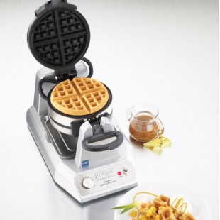 Waring WW200 Double Belgian Waffle Iron / Maker - 120V