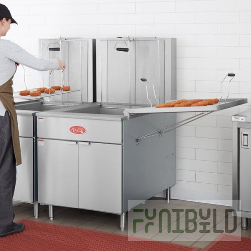 Avantco FBF2624LP Liquid Propane 150-170 lb. Flat Bottom Funnel Cake / Donut Fryer - 120,000 BTU