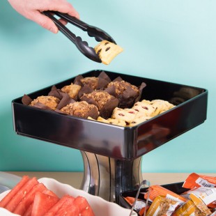 GET ML-85-BK 5.7 Qt. Milano Black Square Deli Crock - 6/Case GET ML-85-BK 5.7 Qt. Milano Black Square Deli Crock - 6/Case