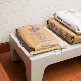 Morton 25 lb. Bulk Iodized Table Salt