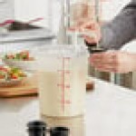 Choice Condiment Pump Kit with 1 oz. Pump and 4 Qt. Round Translucent Container with Lid