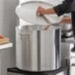 Choice 100 Qt. Heavy Weight Aluminum Stock Pot with Cover Choice 100 Qt. Heavy Weight Aluminum Stock Pot with Cover