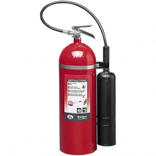 Badger Extra 21096 20 lb. Carbon Dioxide Self-Expelling Fire Extinguisher with Wall Hook - UL Rating 10-B:C Badger Extra 21096 20 lb. Carbon Dioxide Self-Expelling Fire Extinguisher with Wall Hook - UL Rating 10-B:C