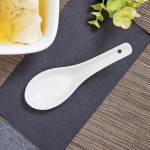 Acopa 0.6 oz. Bright White Porcelain Chinese Soup Spoon / Asian Wonton Soup Spoon - 12/Pack Acopa 0.6 oz. Bright White Porcelain Chinese Soup Spoon / Asian Wonton Soup Spoon - 12/Pack