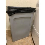 Rubbermaid® 1956189 Slim Jim 92 Qt. / 23 Gallon Red Rectangular Trash Can