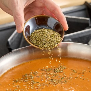 Hometown Provisions Dried Oregano 1.5 lb. - 4/Case