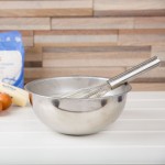 Vollrath 69030 3 Qt. Heavy Duty Stainless Steel Mixing Bowl