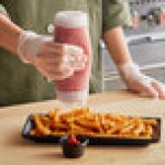 San Jamar EZ-KLEEN® 16 oz. Sauce Bottle with Medium Valve 857316M San Jamar EZ-KLEEN® 16 oz. Sauce Bottle with Medium Valve 857316M