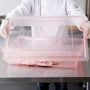Carlisle 10627C05 StorPlus Red Lid for Food Storage Boxes - 26 Carlisle 10627C05 StorPlus Red Lid for Food Storage Boxes - 26