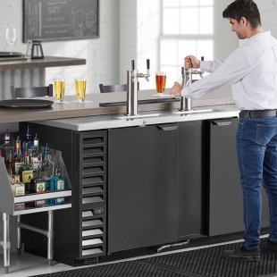 Beverage-Air DD68HC-1-B-016 (2) Double Tap Kegerator Beer Dispenser - Black, (3) 1/2 Keg Capacity