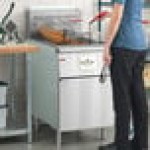 MainStreet Equipment Liquid Propane 70-100 lb. Stainless Steel Floor Fryer - 150,000 BTU