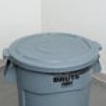 Rubbermaid® FG264560GRAY BRUTE 44 Gallon Gray Round Trash Can Lid