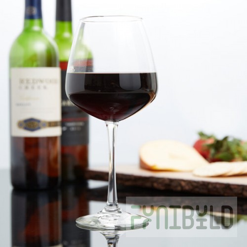 Libbey Vina 18.25 oz. Diamond Balloon Wine Glass - Sample