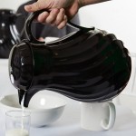 Vollrath 52144 SwirlServe Tilt & Pour 64 oz. Black Beverage Server Vollrath 52144 SwirlServe Tilt & Pour 64 oz. Black Beverage Server
