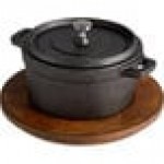 Valor 16 oz. Pre-Seasoned Mini Cast Iron Pot with Rustic Chestnut Finish Rubberwood Underliner