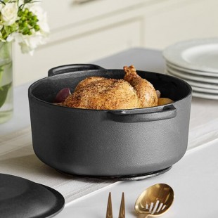 Valor 6 Qt. Pre-Seasoned Cast Iron Dutch Oven Valor 6 Qt. Pre-Seasoned Cast Iron Dutch Oven