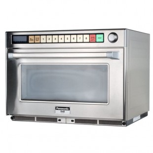 Panasonic NE-2180 Sonic Steamer Commercial Microwave Oven - 208/240V, 2100W