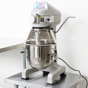 Globe SP20 20 Qt. Planetary Stand Mixer with Guard & Standard Accessories - 120V, 1/2 hp Globe SP20 20 Qt. Planetary Stand Mixer with Guard & Standard Accessories - 120V, 1/2 hp