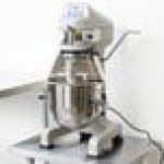 Globe SP20 20 Qt. Planetary Stand Mixer with Guard & Standard Accessories - 120V, 1/2 hp Globe SP20 20 Qt. Planetary Stand Mixer with Guard & Standard Accessories - 120V, 1/2 hp