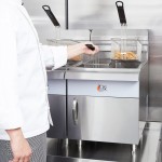 Cooking Performance Group FCPG30 Natural Gas 30 lb. Countertop Fryer - 53,000 BTU