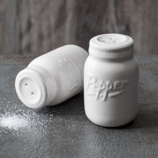 American Metalcraft CMSP 2 oz. White Ceramic Mason Jar Salt and Pepper Shaker Set American Metalcraft CMSP 2 oz. White Ceramic Mason Jar Salt and Pepper Shaker Set