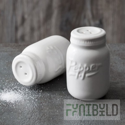 American Metalcraft CMSP 2 oz. White Ceramic Mason Jar Salt and Pepper Shaker Set