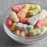 Albanese Valentine Gummi Hugs and Kisses 5 lb. - 4/Case