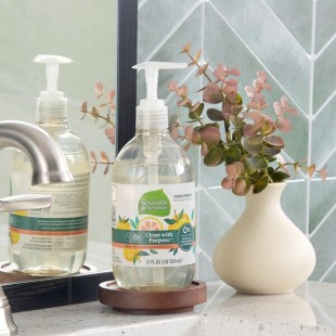 Seventh Generation 22925 Purely Clean 12 oz. Mandarin Orange & Grapefruit Hand Soap - 8/Case