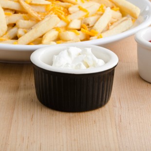 Tuxton B4X-0352 3.5 oz. Black / Eggshell Fluted China Ramekin - 48/Case