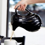 Vollrath 52140 SwirlServe Tilt & Pour 42 oz. Black Beverage Server Vollrath 52140 SwirlServe Tilt & Pour 42 oz. Black Beverage Server