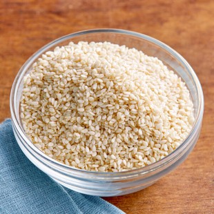 Regal Hulled White Sesame Seeds - 10 oz. Regal Hulled White Sesame Seeds - 10 oz.