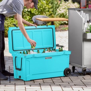 CaterGator CG100BLW Sky Blue 110 Qt. Mobile Rotomolded Outdoor Cooler / Ice Chest CaterGator CG100BLW Sky Blue 110 Qt. Mobile Rotomolded Outdoor Cooler / Ice Chest