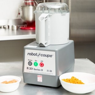 Robot Coupe R301B 4 Qt. / 3.7 Liter Gray Batch Bowl Food Processor - 1 1/2 hp Robot Coupe R301B 4 Qt. / 3.7 Liter Gray Batch Bowl Food Processor - 1 1/2 hp