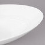 Bon Chef 1100014P Slanted Oval 26 oz. White Porcelain Bowl - 6/Pack Bon Chef 1100014P Slanted Oval 26 oz. White Porcelain Bowl - 6/Pack