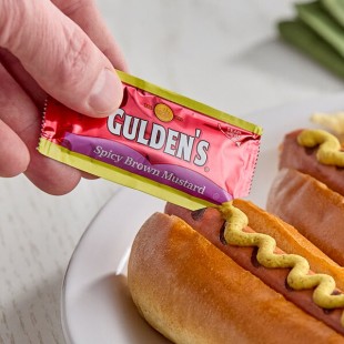 Gulden's Spicy Brown Mustard Portion Packet 0.32 oz. - 500/Case Gulden's Spicy Brown Mustard Portion Packet 0.32 oz. - 500/Case