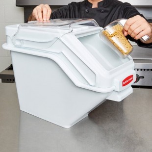 Rubbermaid® FG9G5700WHT ProSave 6.3 Gallon / 100 Cup White Shelf Ingredient Storage Bin with Sliding Lid & Scoop Rubbermaid® FG9G5700WHT ProSave 6.3 Gallon / 100 Cup White Shelf Ingredient Storage Bin with Sliding Lid & Scoop