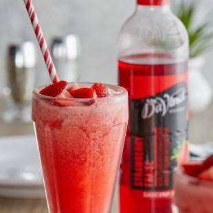 DaVinci Gourmet Classic Strawberry Flavoring / Fruit Syrup 750 mL - 4/Case DaVinci Gourmet Classic Strawberry Flavoring / Fruit Syrup 750 mL - 4/Case