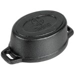 American Metalcraft CIPOV63 11 oz. Pre- Seasoned Mini Cast Iron Oval Dutch Oven American Metalcraft CIPOV63 11 oz. Pre- Seasoned Mini Cast Iron Oval Dutch Oven