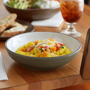 Acopa Embers 32 oz. Moss Green Matte Stoneware Pasta Bowl - Sample Acopa Embers 32 oz. Moss Green Matte Stoneware Pasta Bowl - Sample
