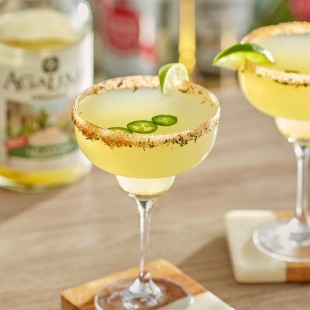 Agalima 1 Liter Organic Spicy Jalapeno Margarita Mix - 6/Case Agalima 1 Liter Organic Spicy Jalapeno Margarita Mix - 6/Case