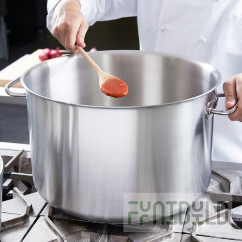 Vollrath 47735 Intrigue 33 Qt. Sauce Pot