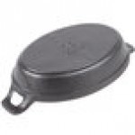 American Metalcraft CIPOV9567 36 oz. Pre-Seasoned Mini Cast Iron Oval Casserole Dish American Metalcraft CIPOV9567 36 oz. Pre-Seasoned Mini Cast Iron Oval Casserole Dish